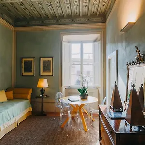 Palazzo Feroci - Residenza D'epoca Italia